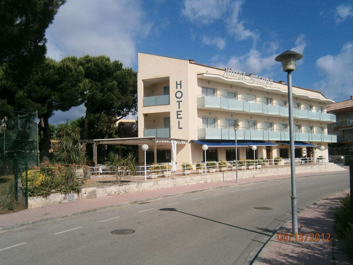 Hotel Ancora Palamos Bagian luar foto